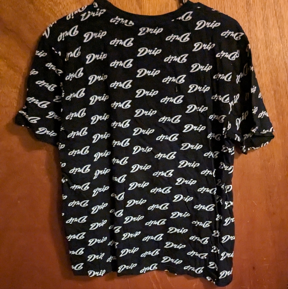 Men's tee - Picture 2 of 2